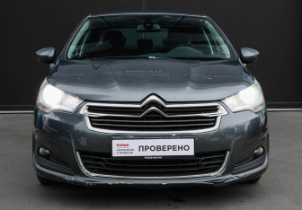 Подержанный автомобиль Citroen C4 Sedan 2013 года (2 фото)
