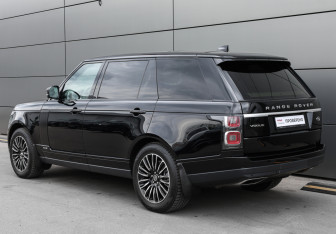 Подержанный автомобиль Land Rover Range Rover 2019 года (6 фото)