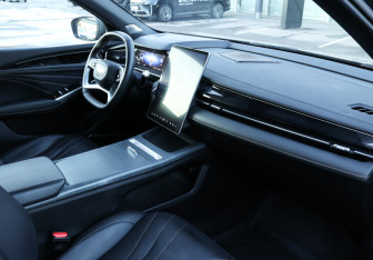 Подержанный автомобиль Geely Preface 2024 года (9 фото)
