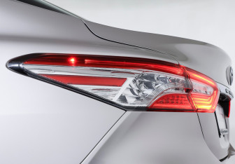 Подержанный автомобиль Toyota Camry Sedan 2022 года (25 фото)