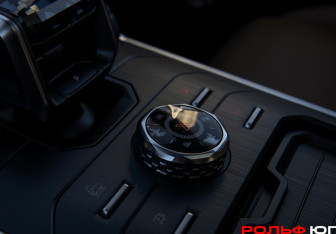 Подержанный автомобиль Jetour T2 2024 года (17 фото)