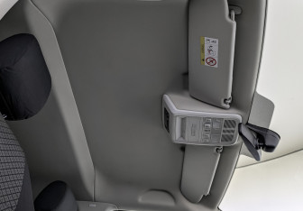 Подержанный автомобиль Volkswagen Multivan 2020 года (23 фото)