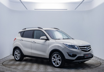 Подержанный автомобиль Changan CS35 2014 года (7 фото)