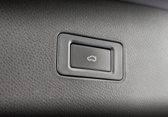 Подержанный автомобиль Exeed TXL 2023 года (26 фото)