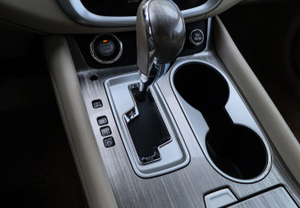 Подержанный автомобиль Nissan Murano Suv 2017 года (25 фото)