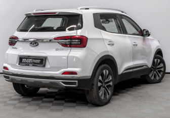 Подержанный автомобиль Chery Tiggo 4 2022 года (5 фото)