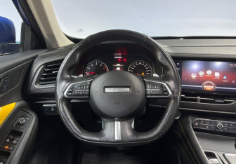 Подержанный автомобиль Haval F7x 2020 года (18 фото)