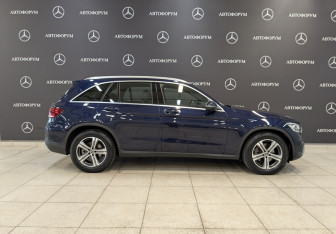 Подержанный автомобиль Mercedes-Benz GLC Coupe 2021 года (4 фото)