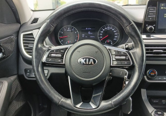 Подержанный автомобиль Kia Seltos 2020 года (14 фото)