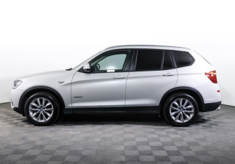 Подержанный автомобиль BMW X3 2016 года (8 фото)