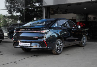 Подержанный автомобиль BAIC U5 Plus 2023 года (4 фото)