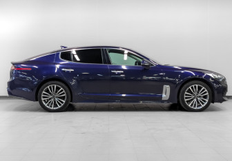 Подержанный автомобиль Kia Stinger 2019 года (4 фото)
