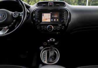 Подержанный автомобиль Kia Soul 2018 года (14 фото)
