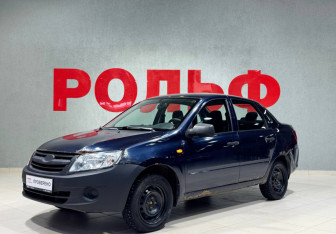 Подержанный автомобиль LADA (ВАЗ) Granta Sedan 2012 года (9 фото)