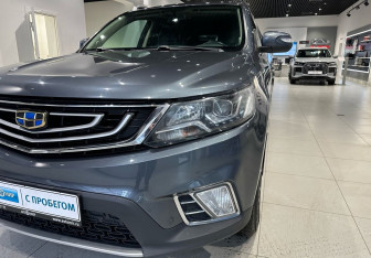Подержанный автомобиль Geely Emgrand X7 2019 года (9 фото)