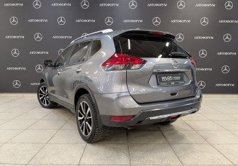 Подержанный автомобиль Nissan X-Trail 2019 года (7 фото)
