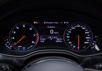 Подержанный автомобиль Audi A6 Sedan 2016 года (12 фото)