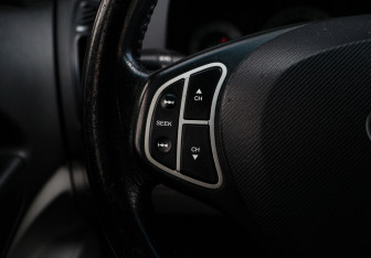 Подержанный автомобиль Kia Ceed Hatchback 2009 года (14 фото)