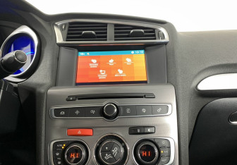 Подержанный автомобиль Citroen C4 Sedan 2020 года (11 фото)