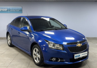 Подержанный автомобиль Chevrolet Cruze Sedan 2011 года (3 фото)