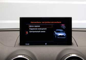 Подержанный автомобиль Audi A3 Sedan 2016 года (15 фото)