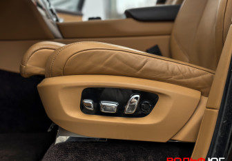 Подержанный автомобиль Rolls-Royce Cullinan 2019 года (25 фото)