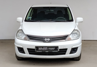 Подержанный автомобиль Nissan Tiida Sedan 2012 года (2 фото)