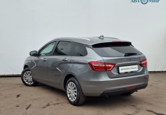 Подержанный автомобиль LADA (ВАЗ) Vesta Wagon 2018 года (7 фото)