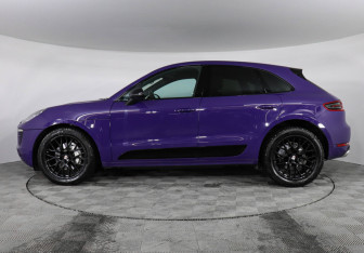 Подержанный автомобиль Porsche Macan 2017 года (8 фото)