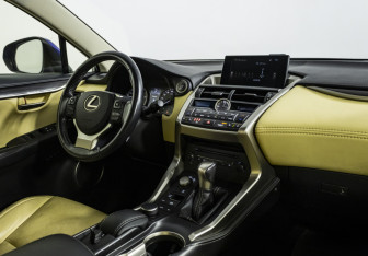 Подержанный автомобиль Lexus NX 2015 года (9 фото)