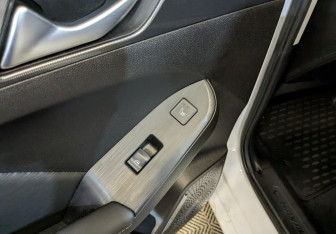 Подержанный автомобиль Haval Jolion 2022 года (27 фото)