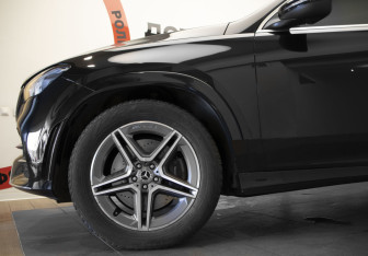 Подержанный автомобиль Mercedes-Benz GLE 2020 года (37 фото)