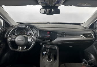 Подержанный автомобиль Haval F7x 2021 года (8 фото)