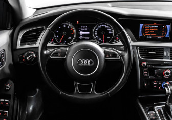 Подержанный автомобиль Audi A4 Sedan 2014 года (17 фото)