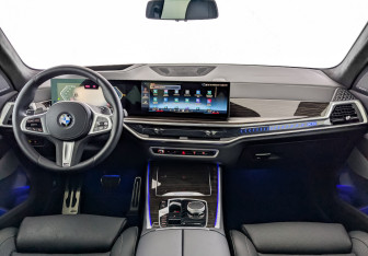 Новый BMW X5 2023 (10 фото)