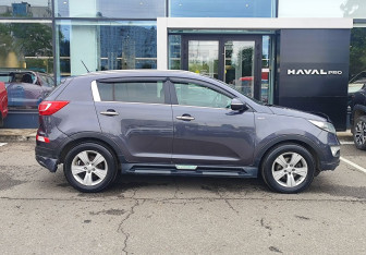 Подержанный автомобиль Kia Sportage 2012 года (4 фото)