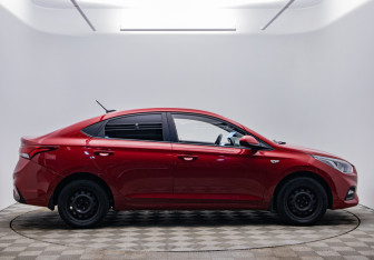 Подержанный автомобиль Hyundai Solaris Sedan 2018 года (4 фото)