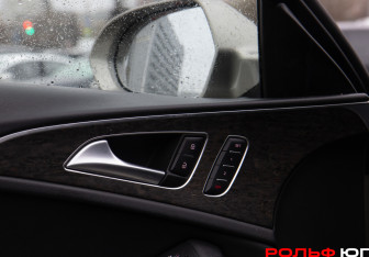 Подержанный автомобиль Audi A6 Sedan 2017 года (17 фото)