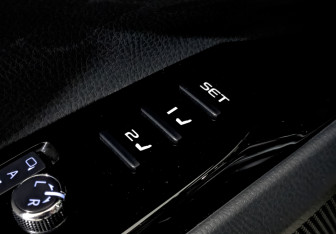 Подержанный автомобиль Toyota Camry Sedan 2020 года (30 фото)