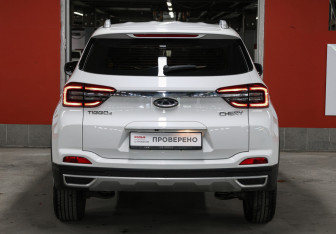 Подержанный автомобиль Chery Tiggo 4 2022 года (6 фото)