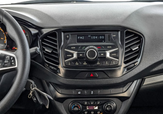 Подержанный автомобиль LADA (ВАЗ) Vesta Sedan 2021 года (17 фото)