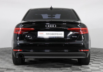 Подержанный автомобиль Audi A4 Sedan 2017 года (6 фото)