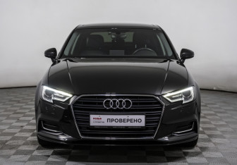 Подержанный автомобиль Audi A3 Sedan 2018 года (2 фото)