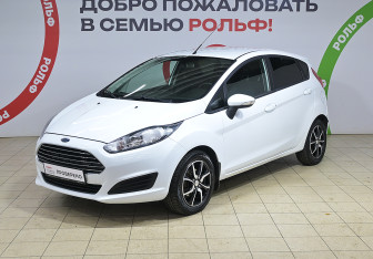 Подержанный автомобиль Ford Fiesta Hatchback 2016 года (1 фото)