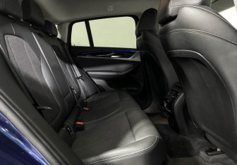 Подержанный автомобиль BMW X4 2019 года (14 фото)