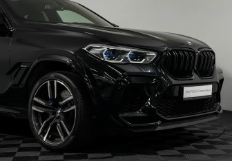 Подержанный автомобиль BMW X6 M 2020 года (32 фото)