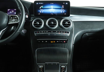 Подержанный автомобиль Mercedes-Benz GLC Coupe 2021 года (7 фото)
