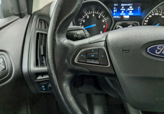 Подержанный автомобиль Ford Focus Hatchback 2019 года (26 фото)