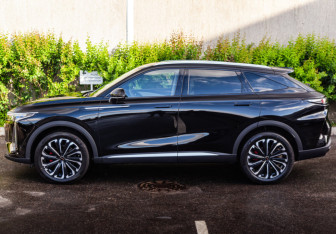 Новый Exeed RX 2025 (8 фото)