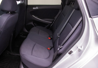 Подержанный автомобиль Hyundai Solaris Sedan 2016 года (11 фото)